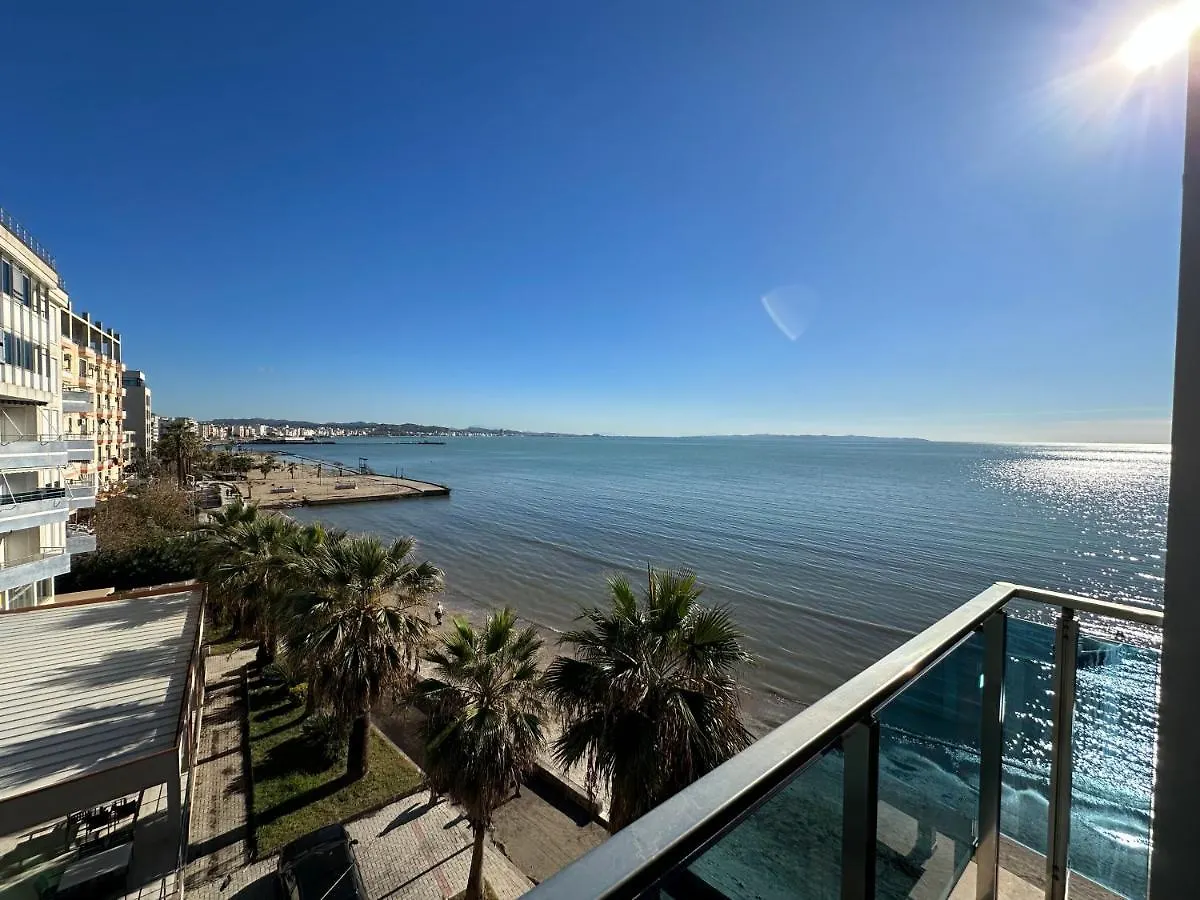 Beach Front Superior Apartment Durrës