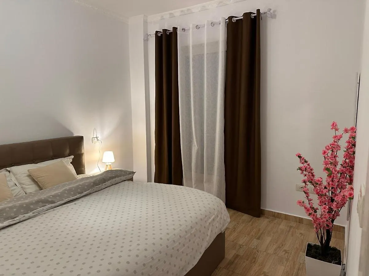 Beach Front Superior Apartment Durres Albania